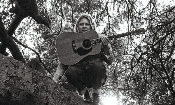 Nuova musica: Ty Segall, Sorry, Liam Gallagher, Warpaint, Beabadoobee